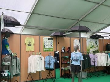 [La boutique] Vous êtes bien passés récupérer votre dossard… mais avez-vous fait un détour par la boutique officielle du Village Marathon ? ☺️

Comme chaque...